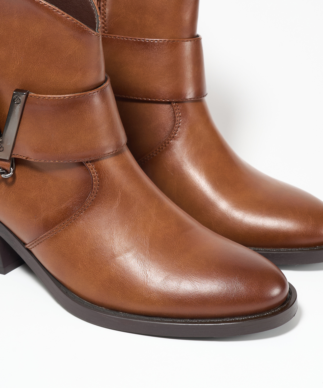 Bot&iacute;n cowboy adorno image number null